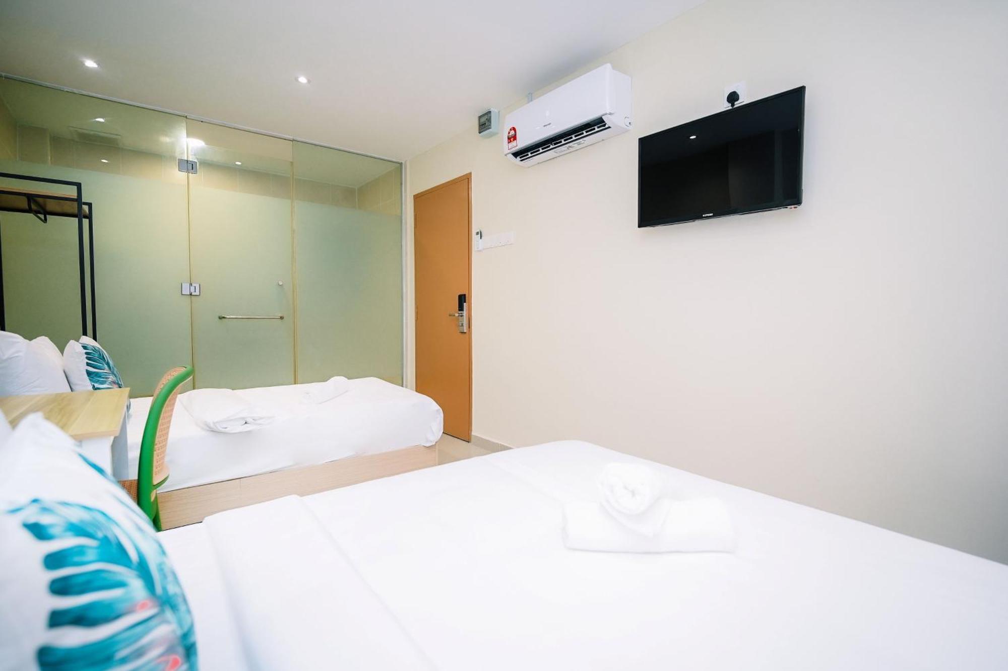 Swing & Pillows - Jalan Imbi Kuala Lumpur Exterior photo