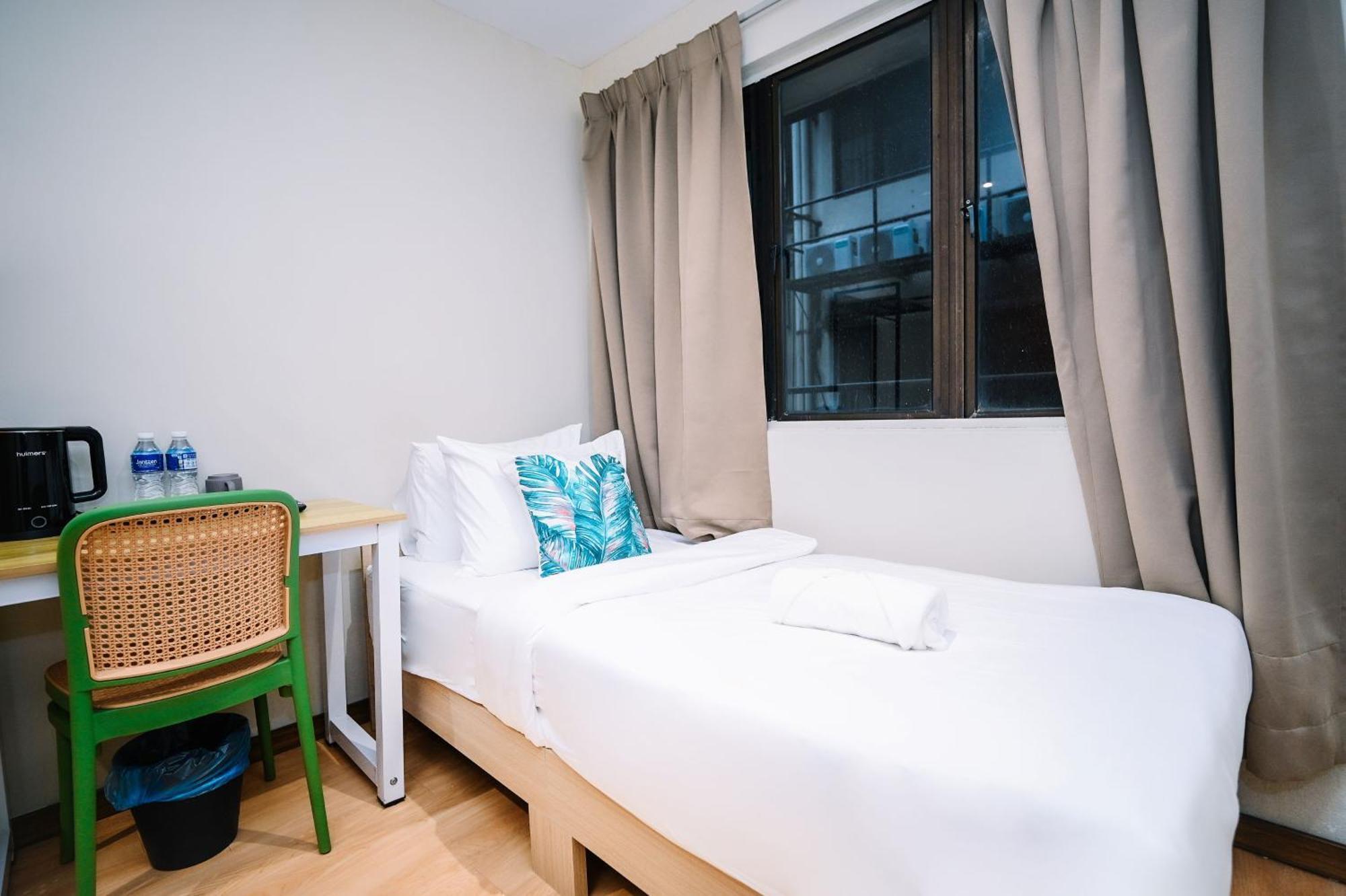 Swing & Pillows - Jalan Imbi Kuala Lumpur Exterior photo